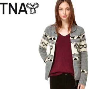 ARITZIA TNA Sea to Sky Lambswool Sweater